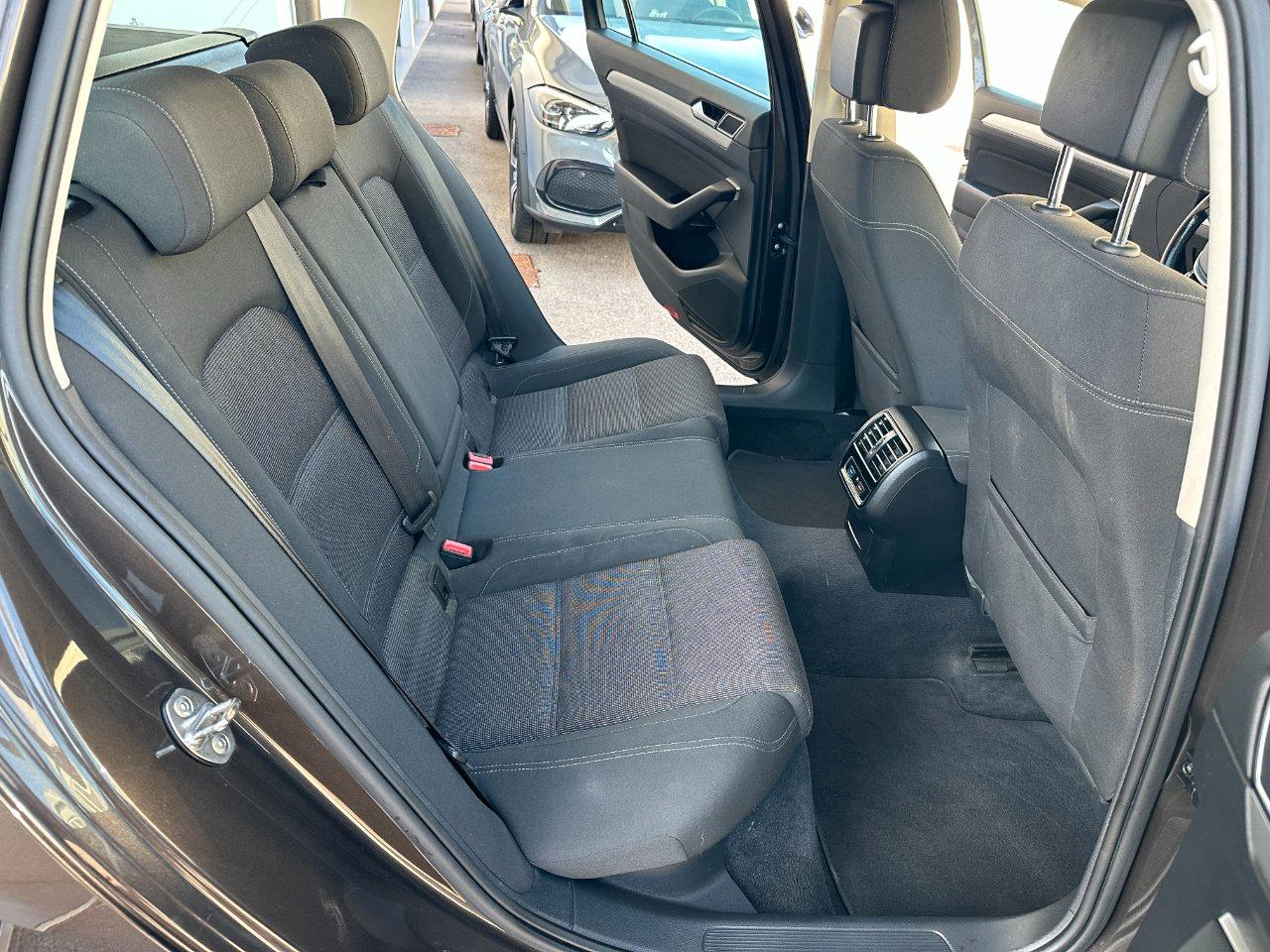 Volkswagen Passat Variant 1.6 tdi Business (businessline) 120cv