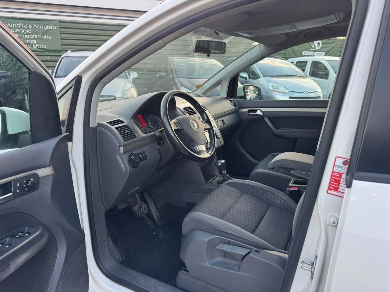 Volkswagen Touran 1.9 TDI 105CV DPF Trendline DSG