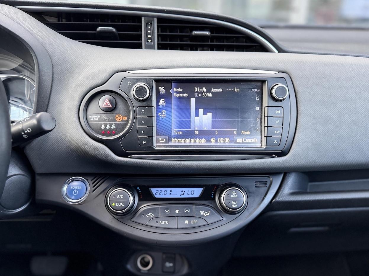 Toyota Yaris 1.5 Hybrid 73CV E6 Automatica - 2016
