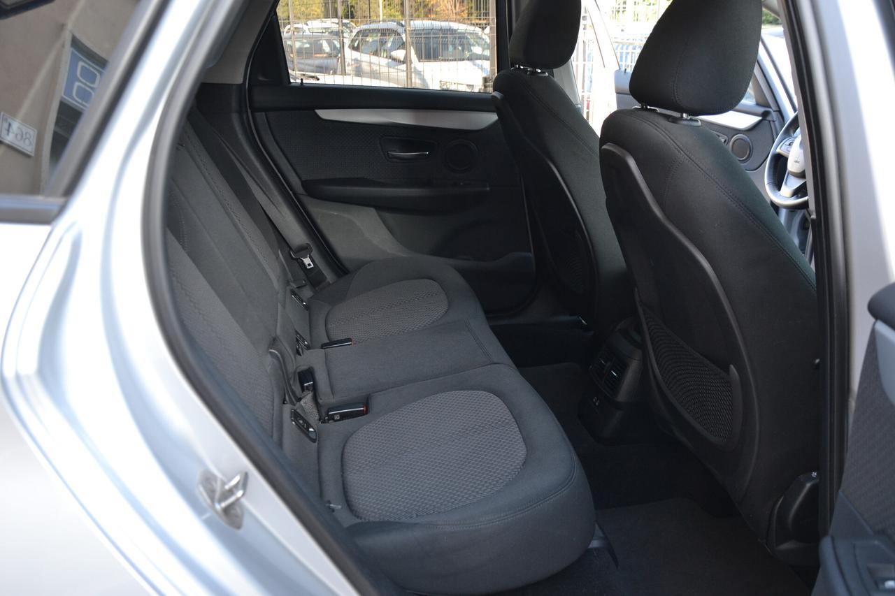 BMW 216 D ACTIVE TOURER AUT.+FULL LED+NAVI+PDC+CRUISE+CERCHI