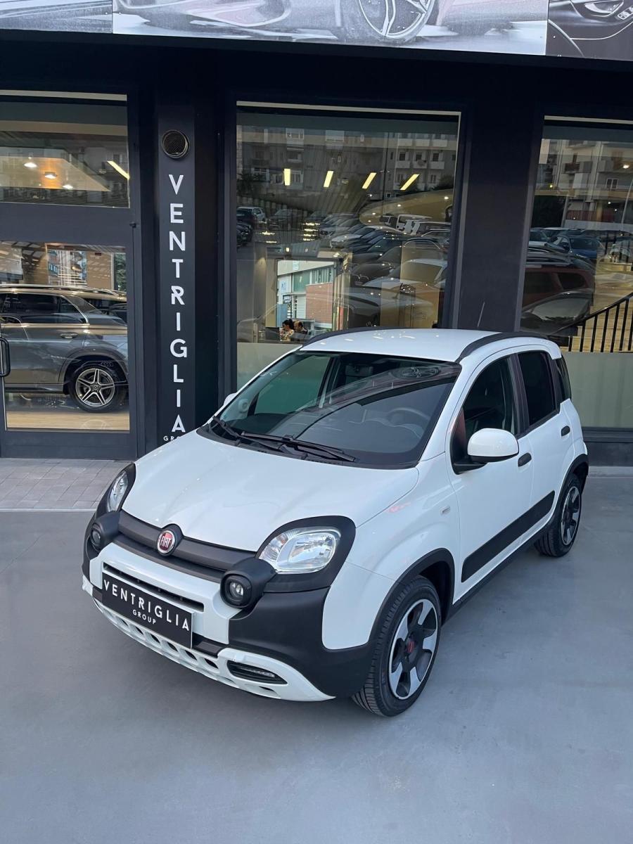 FIAT - Panda - 1.0 FireFly S&S Hybrid Cross 25.000KM