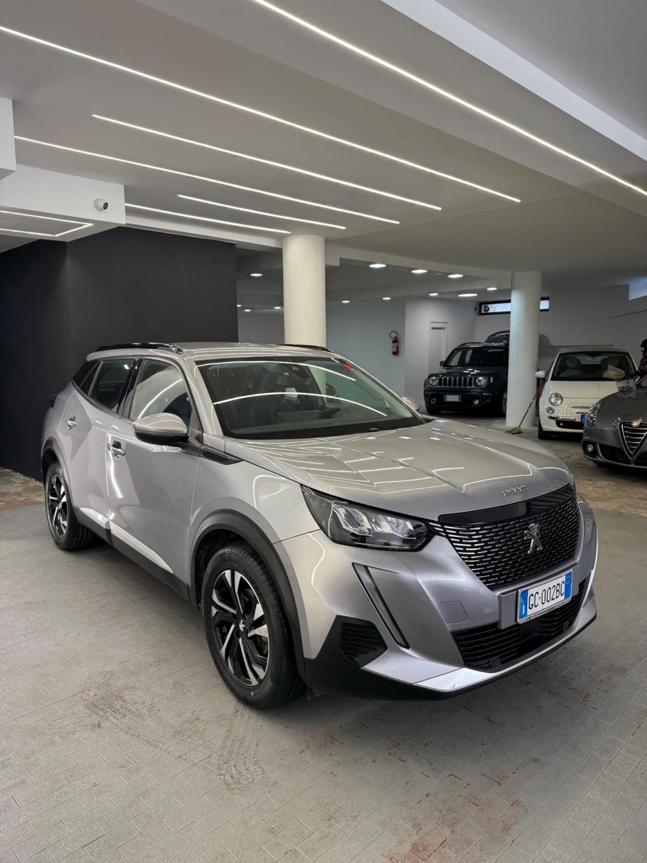 Peugeot 2008 BlueHDi 100 S&S Allure Navi Pack