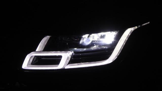 LAND ROVER Range Rover 3.0D l6 Westminster Black