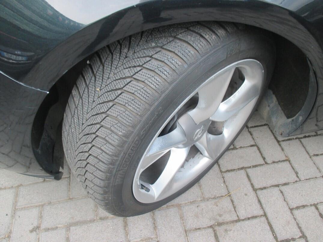 Opel Astra GTC 1.6 Turbo 180CV 3 porte Cosmo S