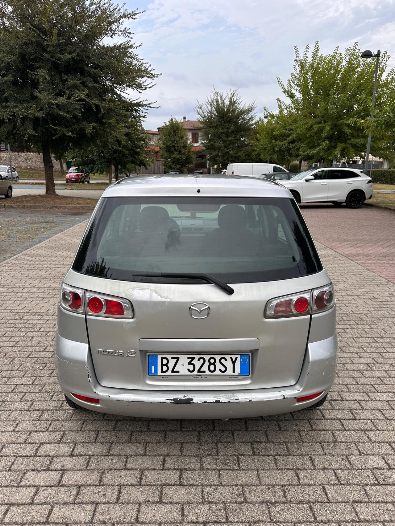 Mazda 2 Mazda2 1.2 16V 5p. Sony Ericsson