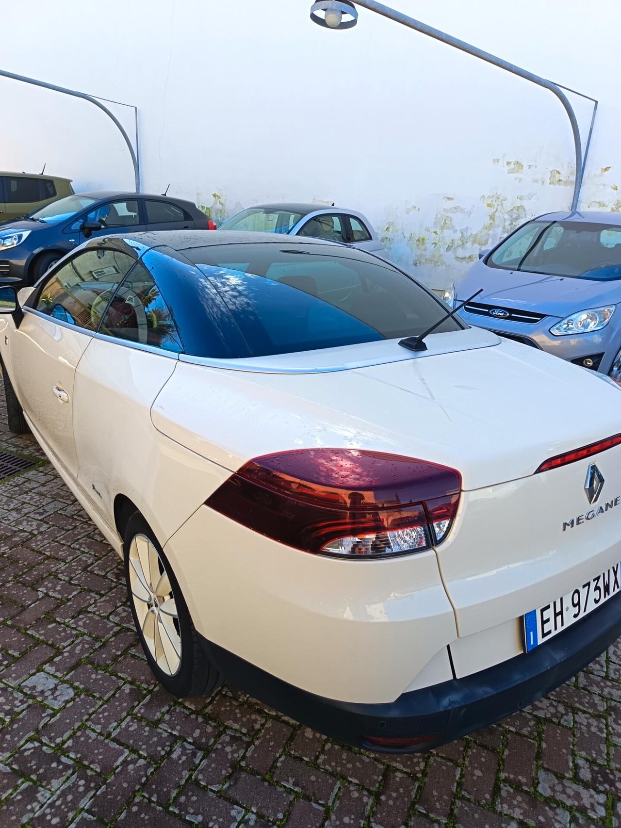 Renault Megane Mégane C-C 1.5 dCi 110CV Floride