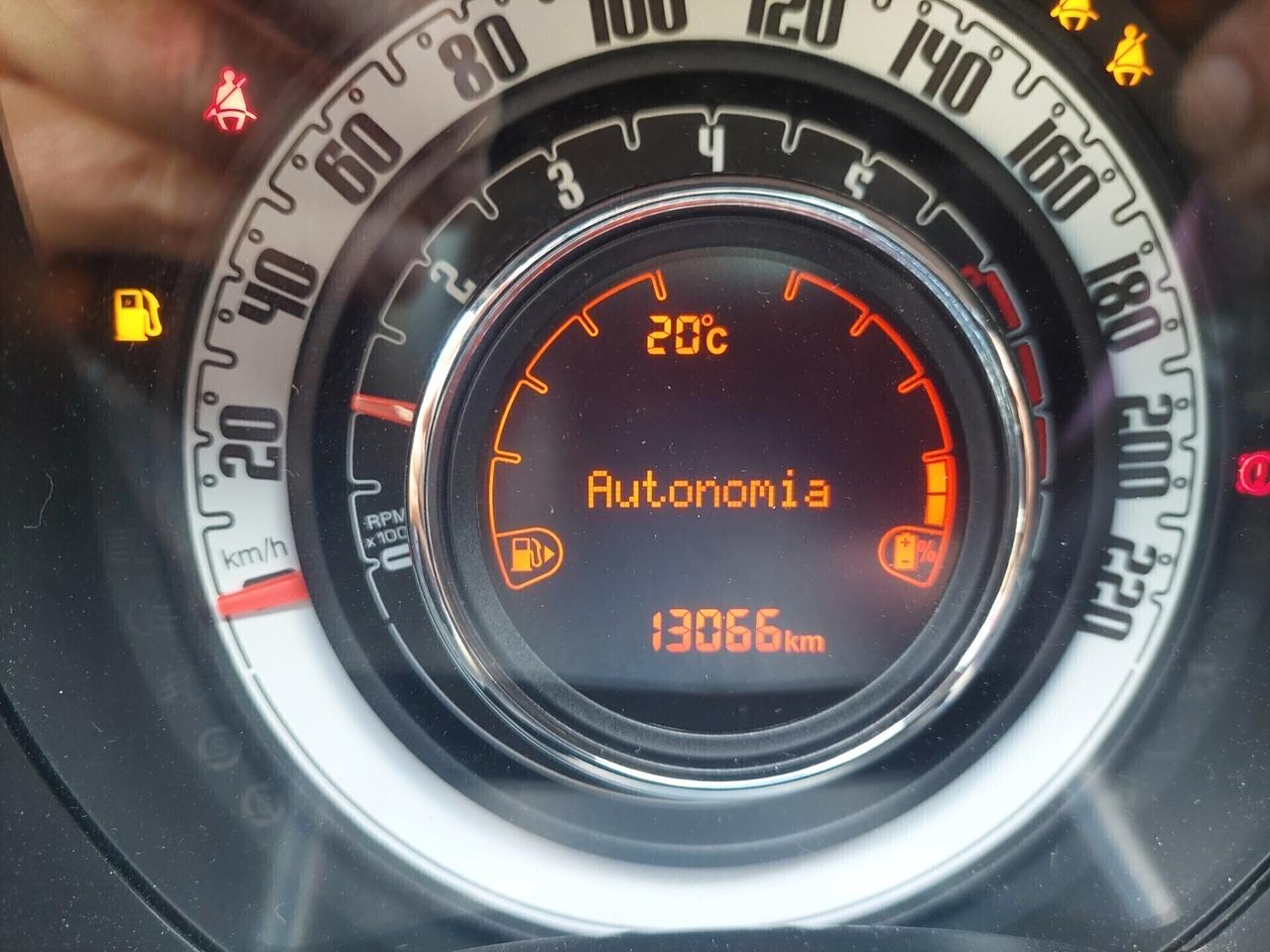 Fiat 500 1.0 Hybrid Dolcevita