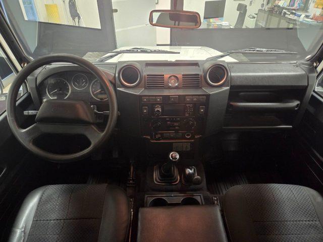 LAND ROVER Defender 90 2.4 TD4 PERFETTA