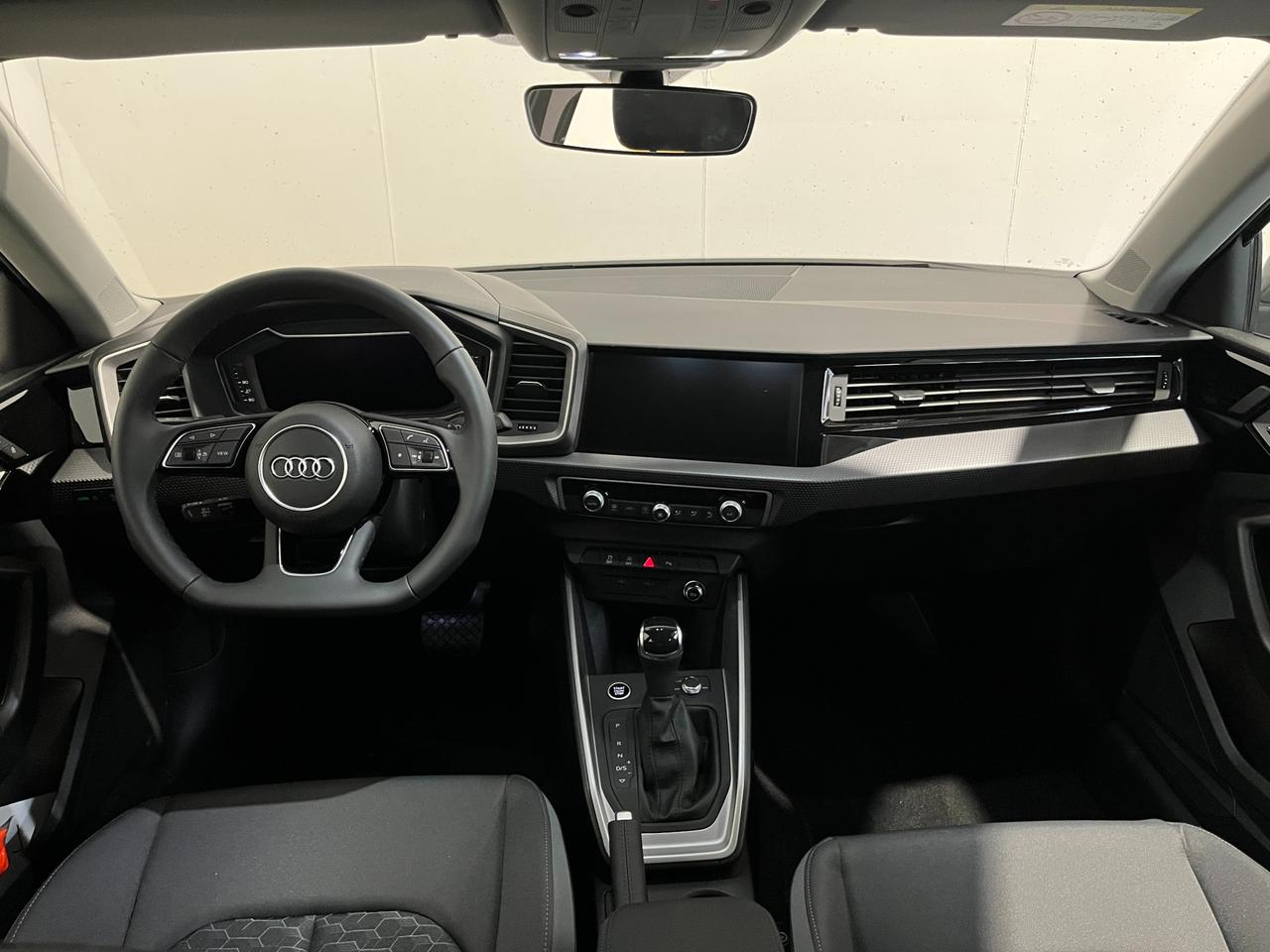 AUDI A1 SPORTBACK 30 TFSI S-TRONIC S-LINE EDITION
