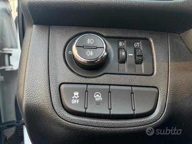 OPEL Karl Rocks 1.0 73 CV GPL IDEALE PER NEOPATE