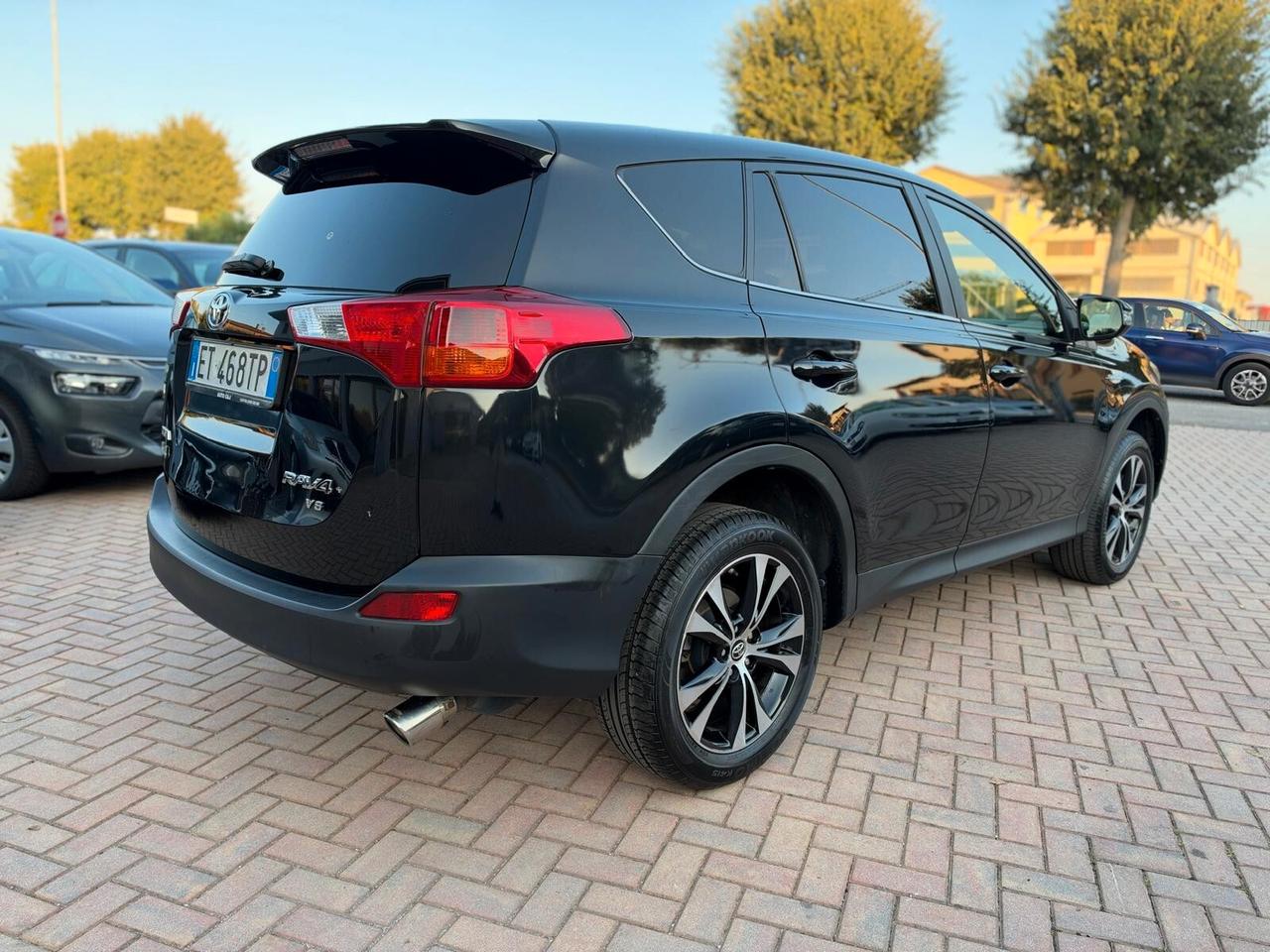 Toyota RAV 4 RAV4 2.0 D-4D 2WD Style