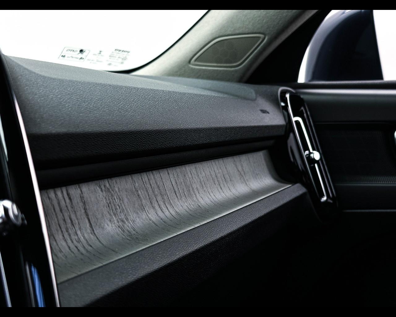 VOLVO XC40 T3 Geartronic Inscription
