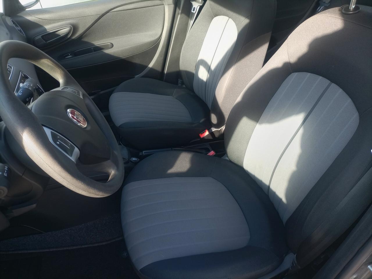 Fiat Punto 1.2 5p Street