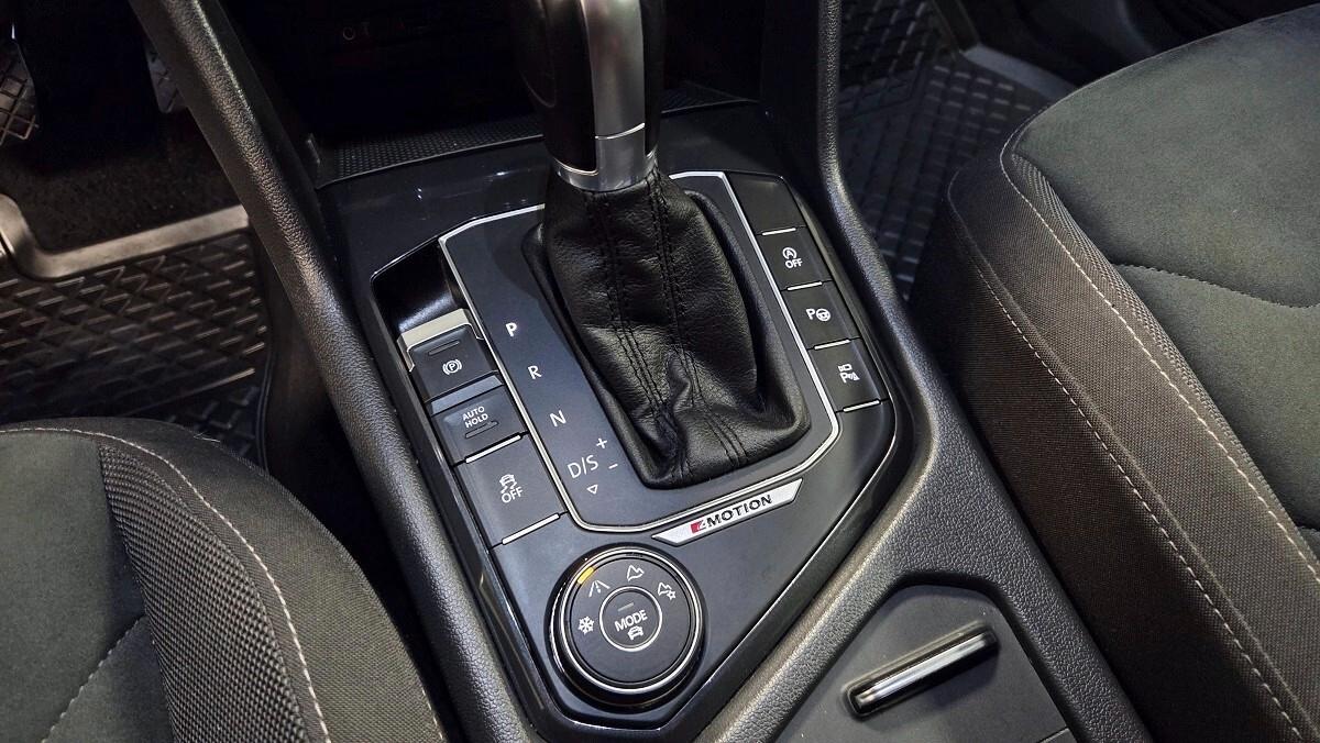 Volkswagen Tiguan 2.0 TDI SCR DSG 4MOTION Executive BMT