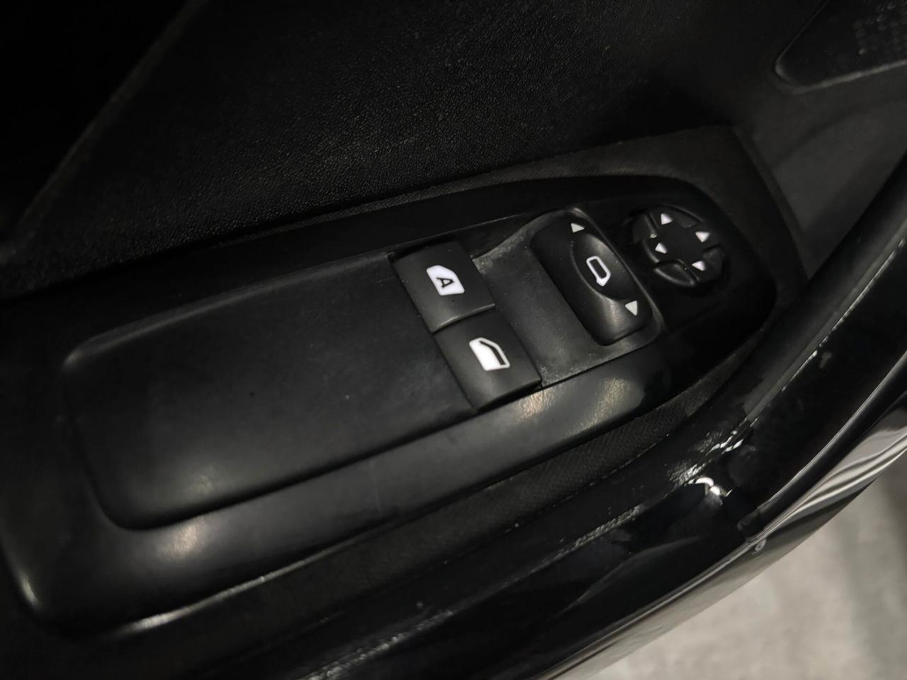 Peugeot 208 1.4 VTi 95 CV 5p. GPL Active