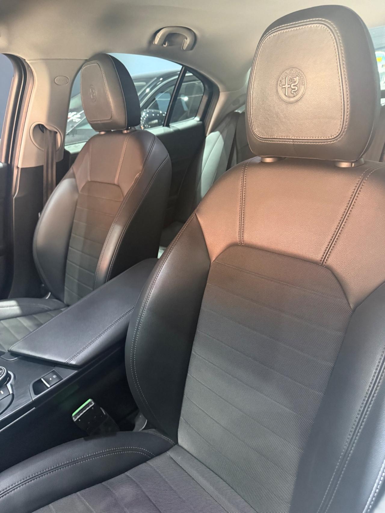 Alfa Romeo Giulia 2.2 Turbodiesel 150 CV Super