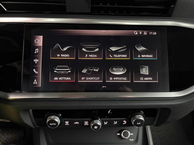 Audi Q3 35 1.5 tfsi Business Advanced s-tronic