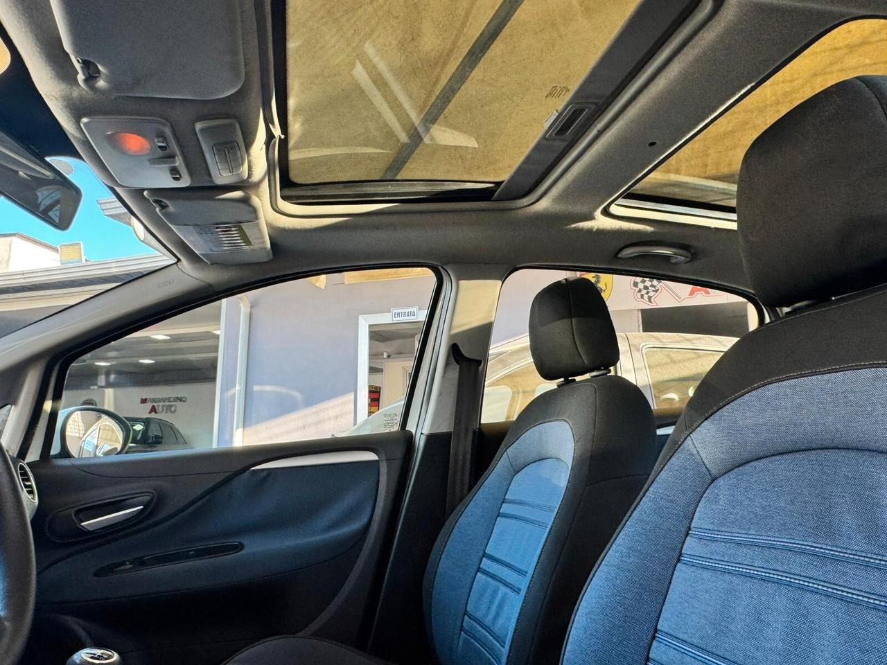 Fiat Punto Evo 1.4 5 porte Active Con Tetto Apribile