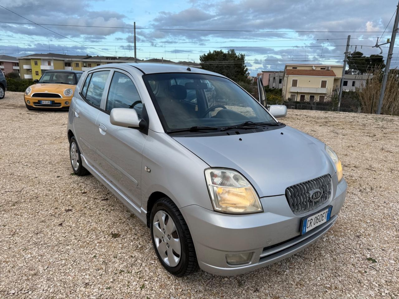 Kia Picanto 1.0 benzina