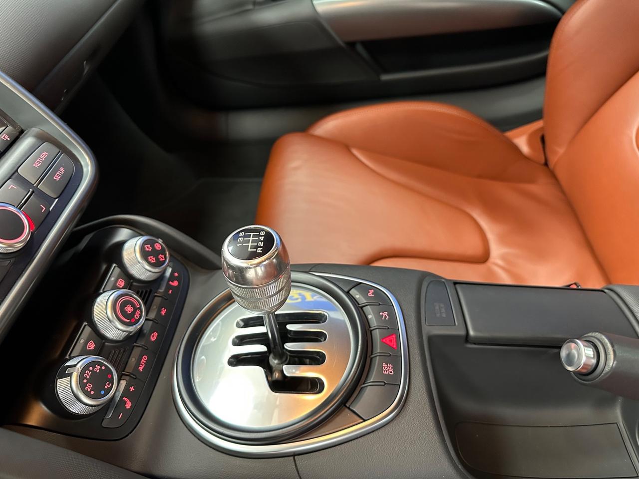 Audi R8 4.2 V8 quattro*MANUALE*PRIMA VERNICE*BOOK SERVICE*