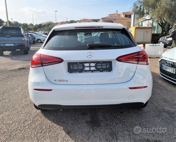 MERCEDES Classe A180 116cv LED