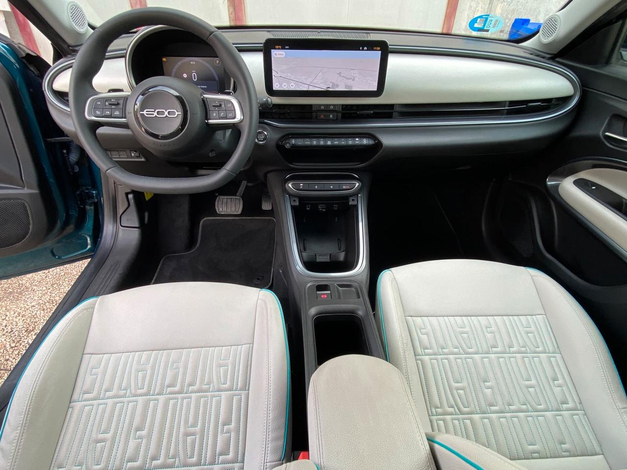 Fiat 600 Hybrid 110 CV DCT MHEV Modello ''La Prima'' FULL OPTIONAL