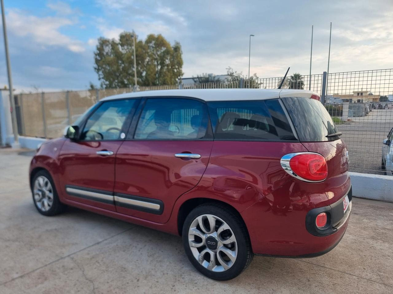 Fiat 500L 1.3 Multijet 95 CV Dualogic Lounge AUTOMATIC LIVING