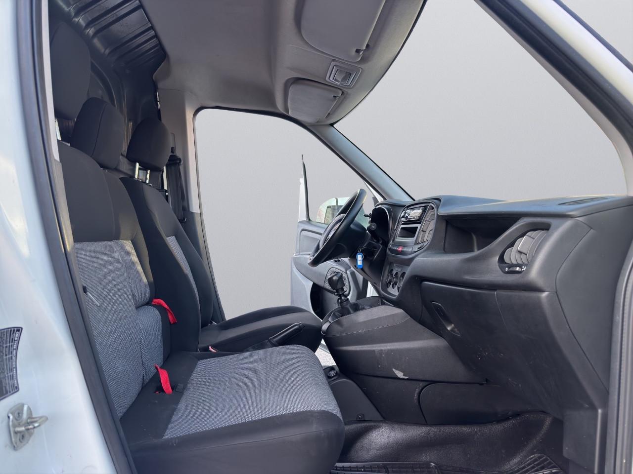 Fiat Doblo MAXI N1 1.4 N.P(PL-TN-L2H1)3 POSTI-BENZINA METANO-SENSORI-SCADENZA BOBOLE 2028-