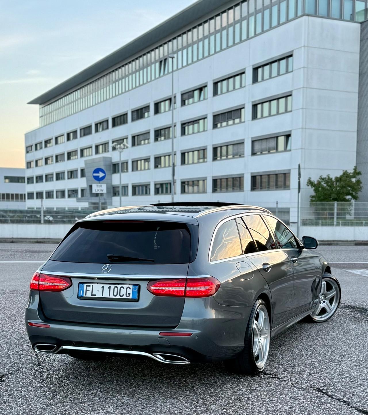 Mercedes-benz E 220 d S.W. Auto Premium Plus