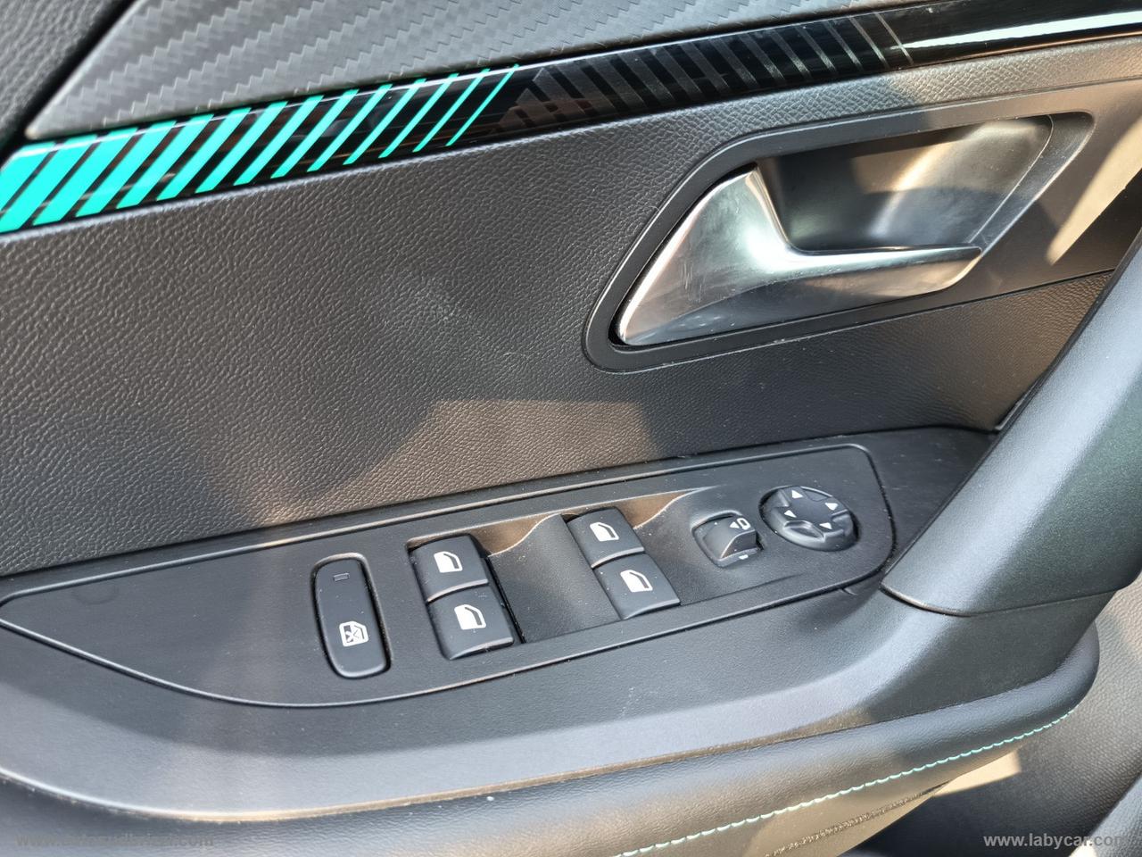 PEUGEOT 2008 BlueHDi 130 S&S EAT8 Allure Pack