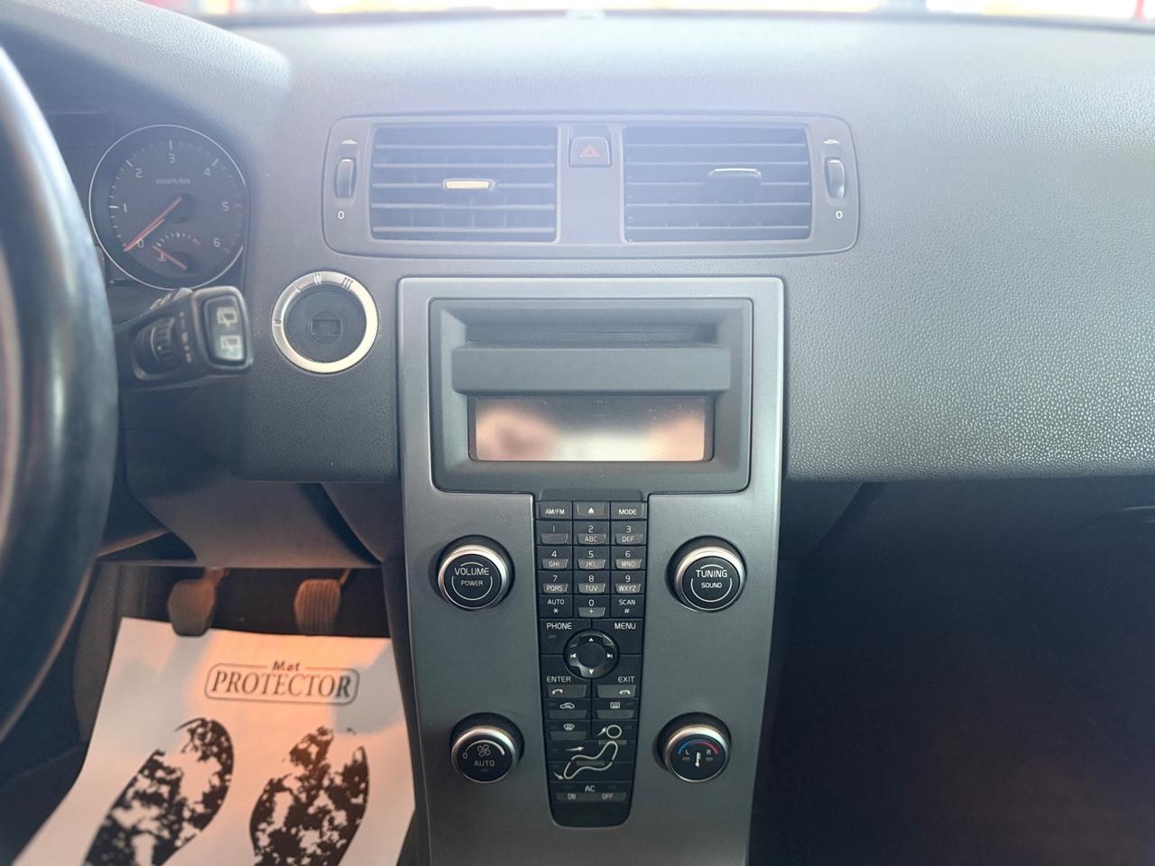 Volvo V50 D2 POLAR NEOPATENTATI