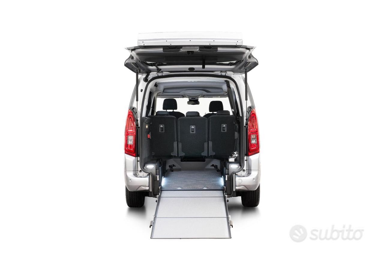 Toyota Proace City 130CV - Pianale ribassato Nuovo