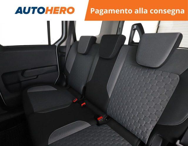 FORD Tourneo Courier 1.0 EcoBoost Titanium