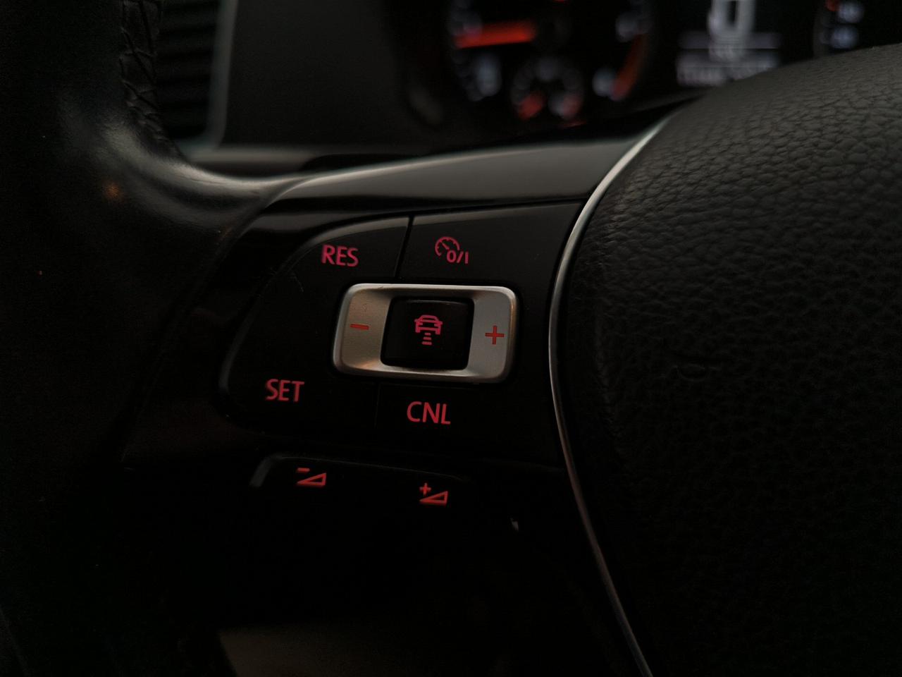 Volkswagen Sharan 2.0 tdi executive dsg