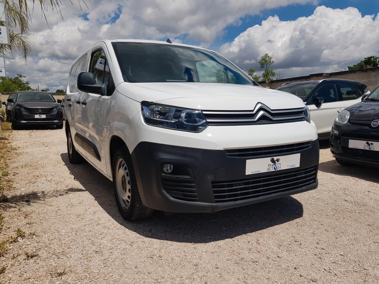 Citroen Berlingo BlueHDi 100 Van XL Club Navy Rcam Sensori a/p