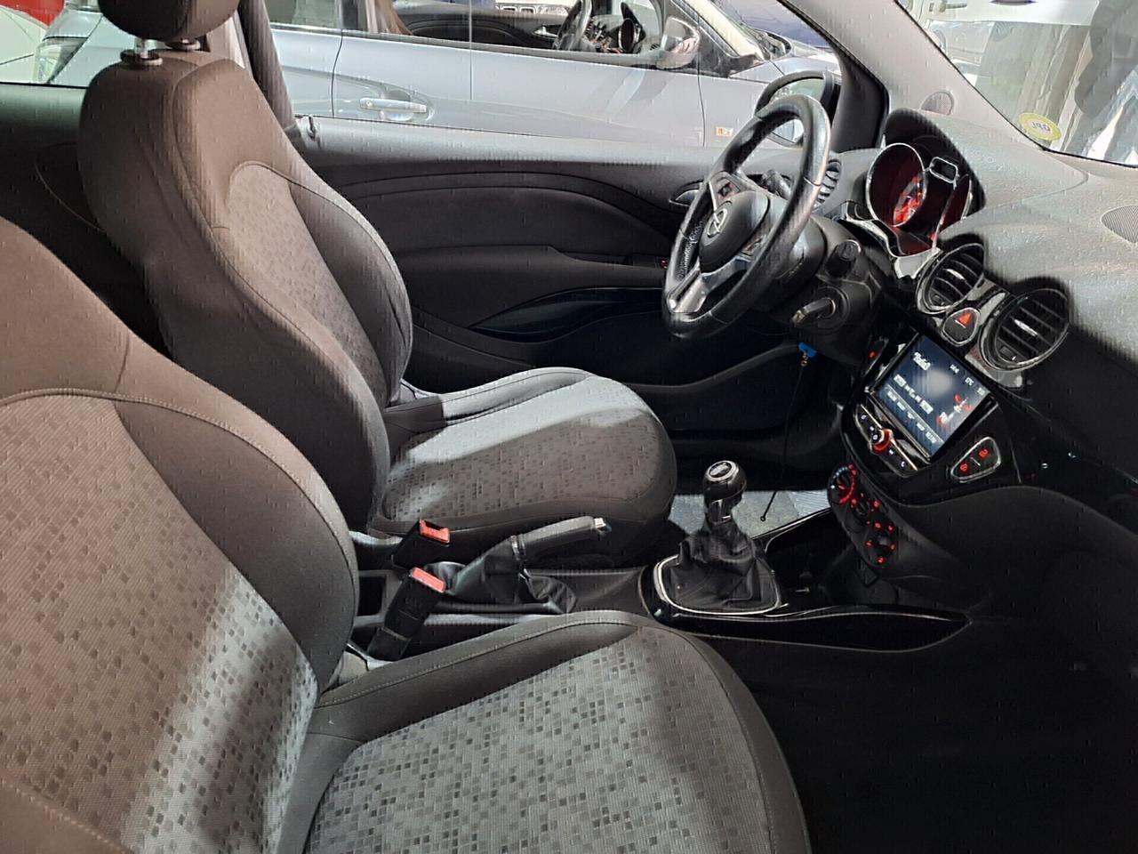 Opel Adam 1.2 GPL 69CV Unlimited 2017