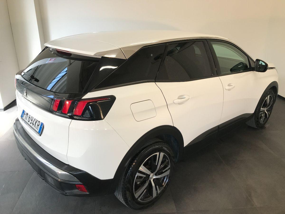 PEUGEOT 3008 1.6 BlueHDi 120cv EAT6 Active