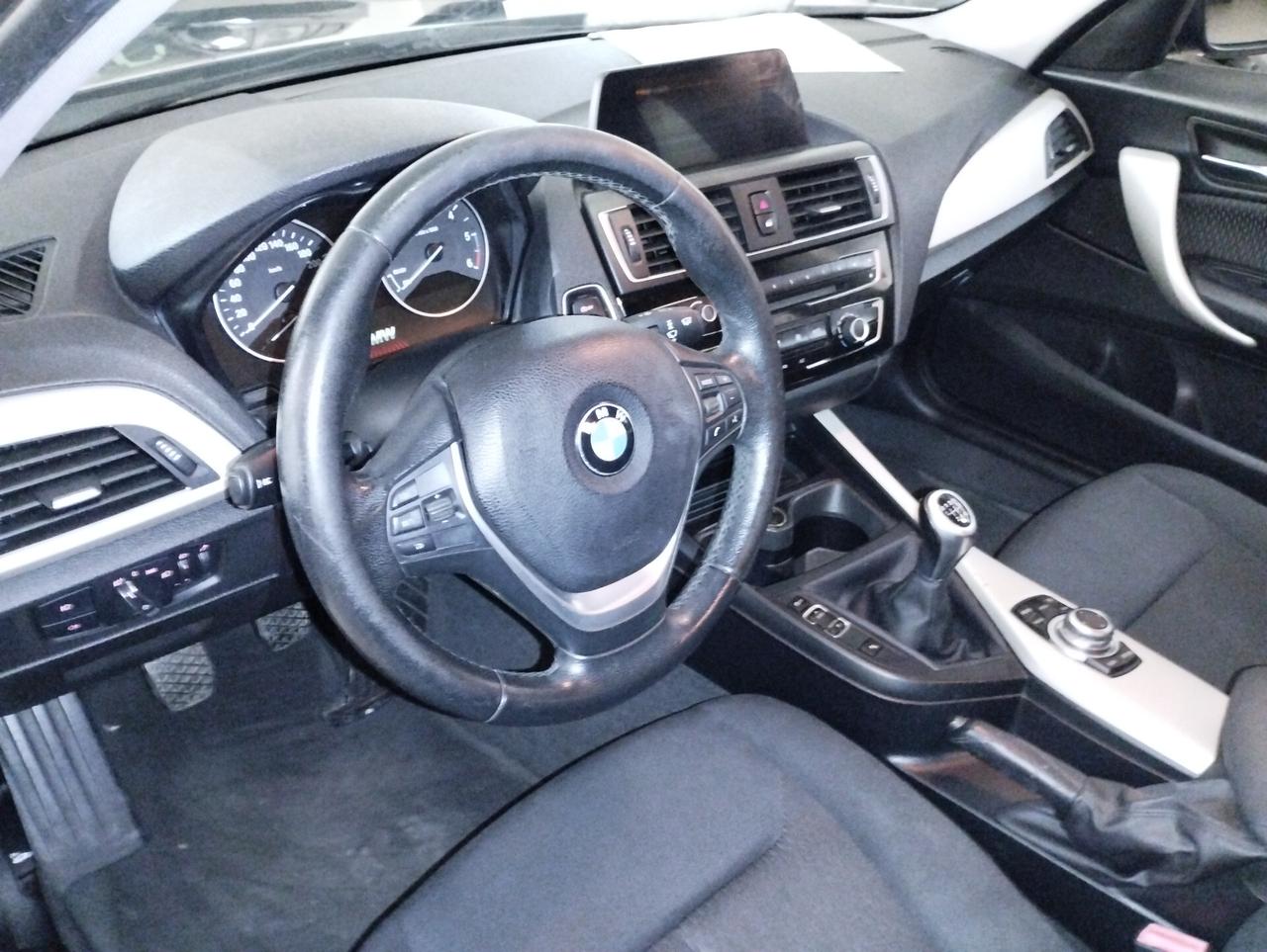 Bmw 116d 5p. Sport