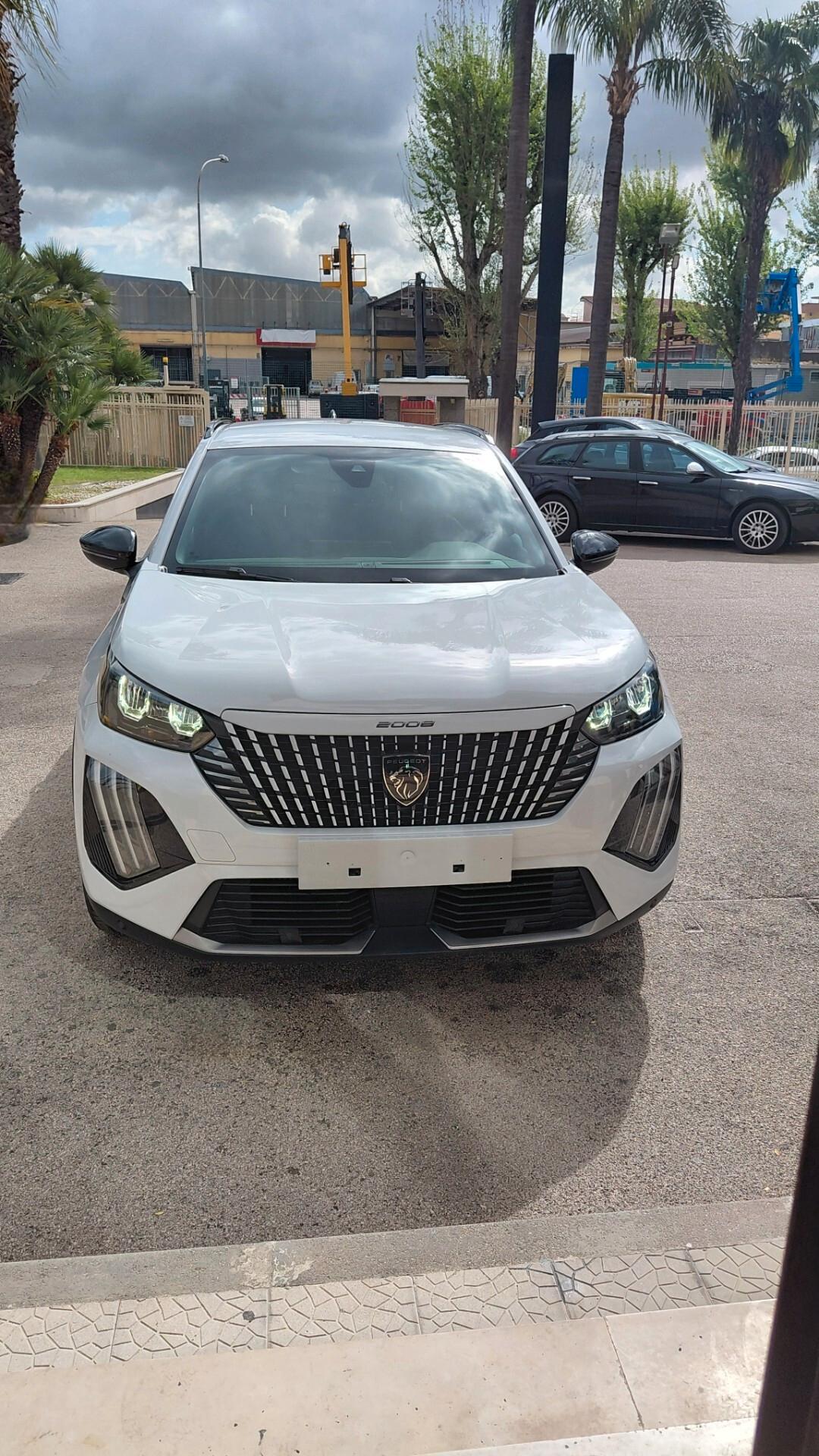 Peugeot 2008 PureTech 100 S&S Allure
