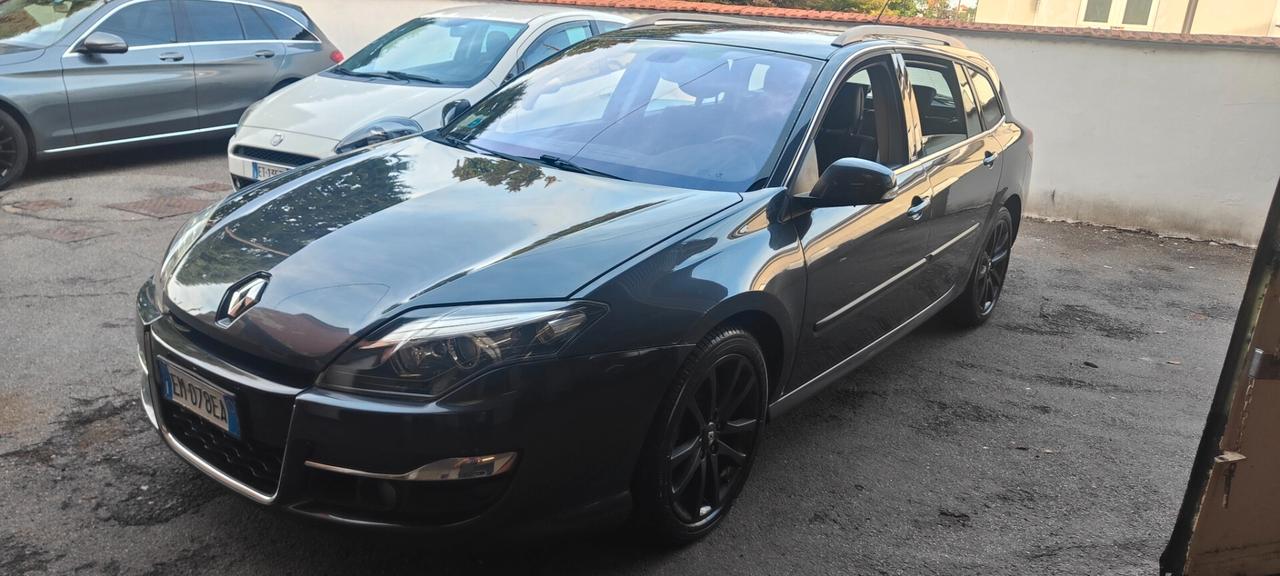 Renault Laguna 2.0 dCi 175CV SporTour Proactive 4Control ESM