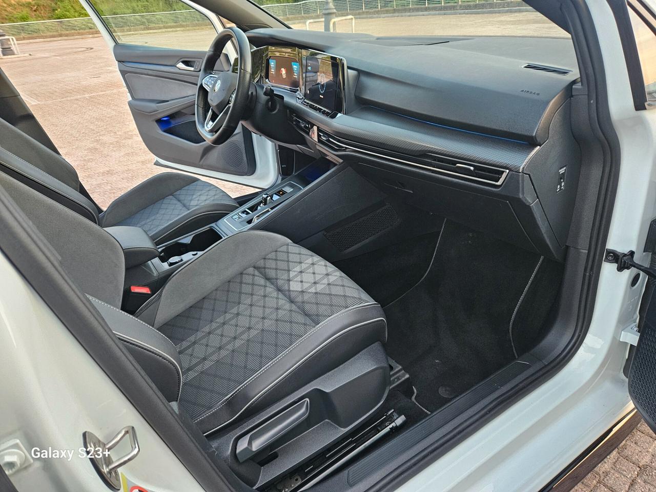 Golf 8 DSG R-Line hybrid PROMO USATO/SCAMBIO