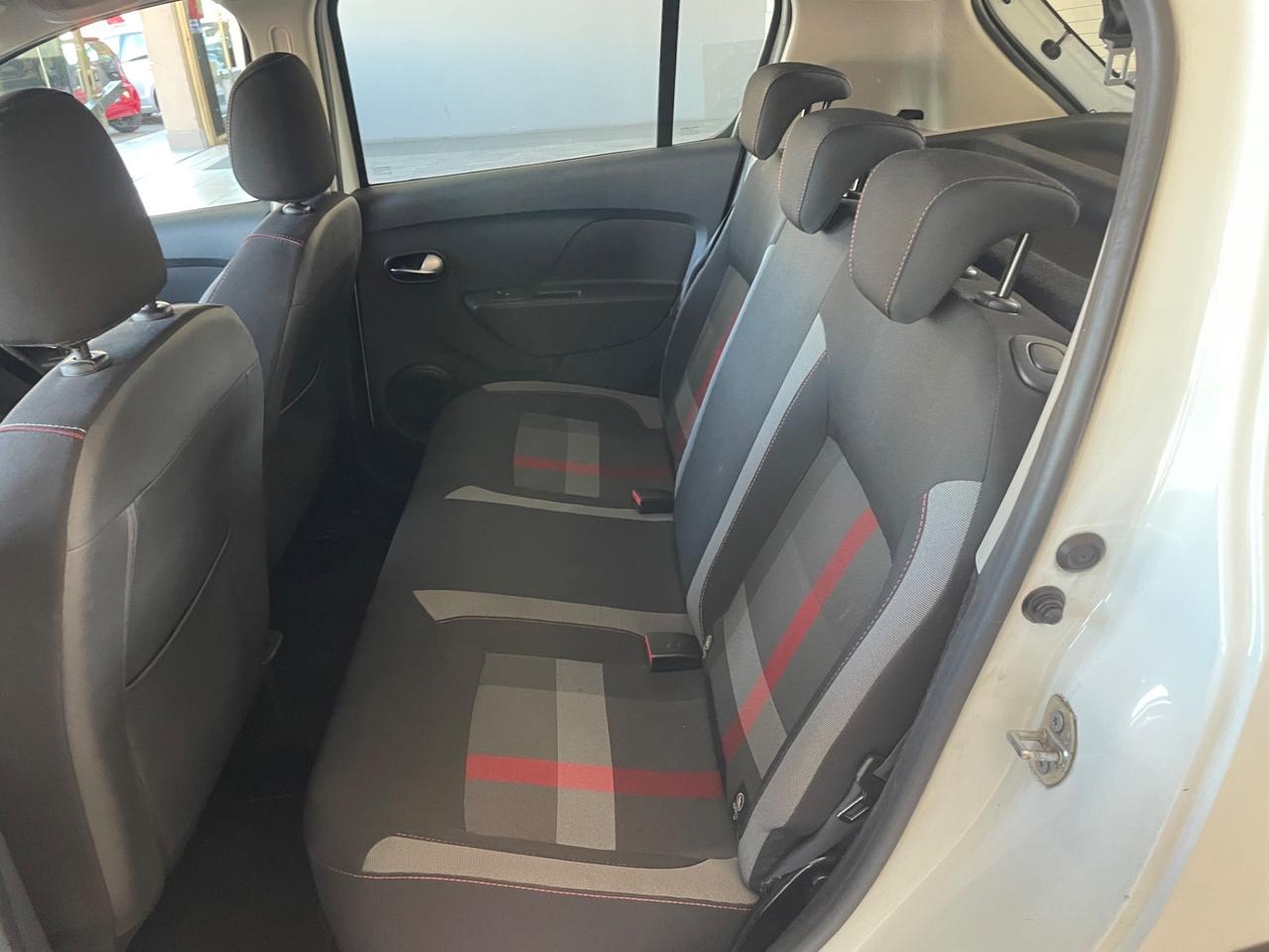 Dacia Sandero Stepway 0.9 TCe 90 CV Techroad - Nessun vincolo -