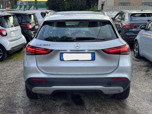 MERCEDES-BENZ GLA 180 Executive Automatic 2.0cc 116cv CAMERA POSTERIORE