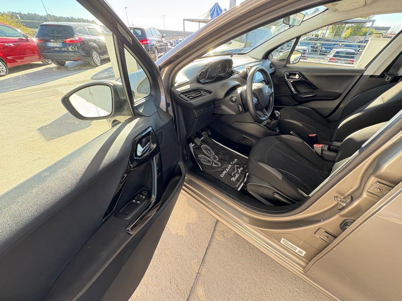 Peugeot 208 1.4 HDi 68 CV 5 porte Active