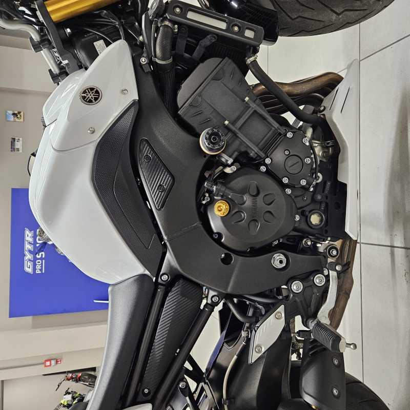 Yamaha FZ8 - 2010