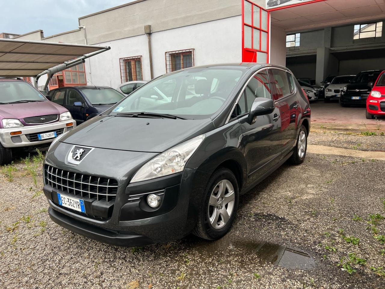 Peugeot 3008 1.6 HDi 110CV ANNO 2010 KM 170900 NEOPATENTATI