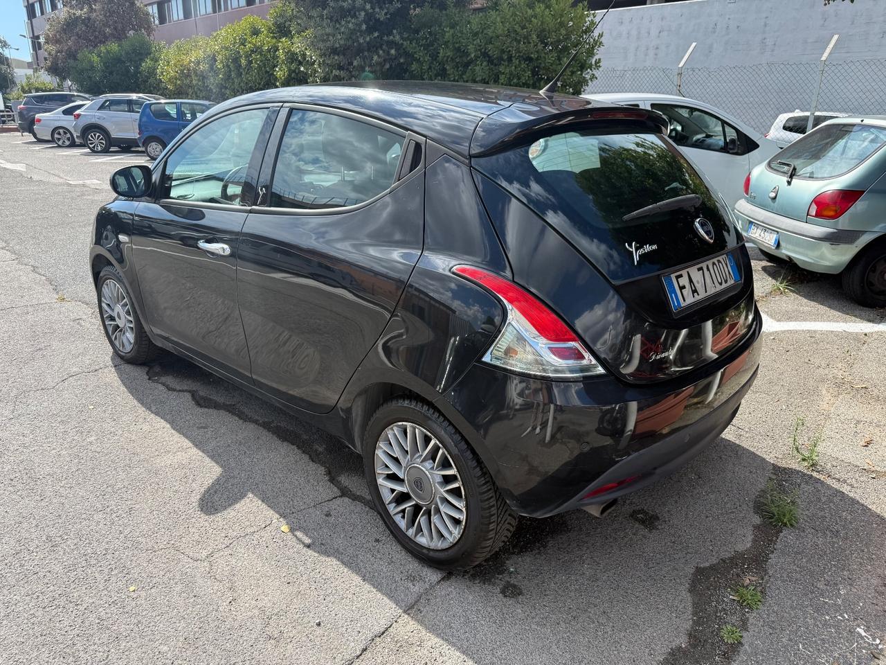 Lancia Ypsilon 1.3 MJT 16V 95 CV 5 porte S&S Gold