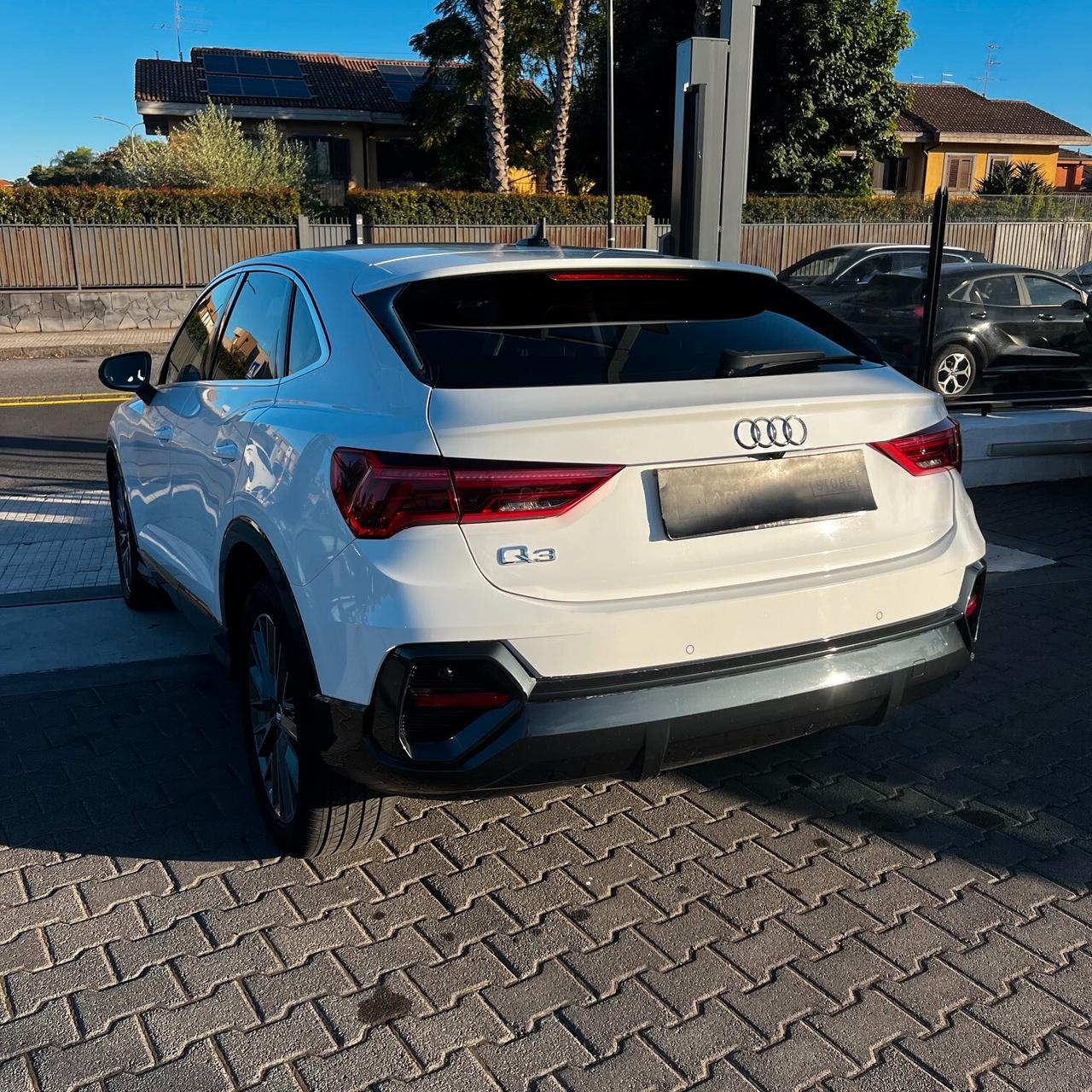 Audi Q3 35 TDI S tronic line edition