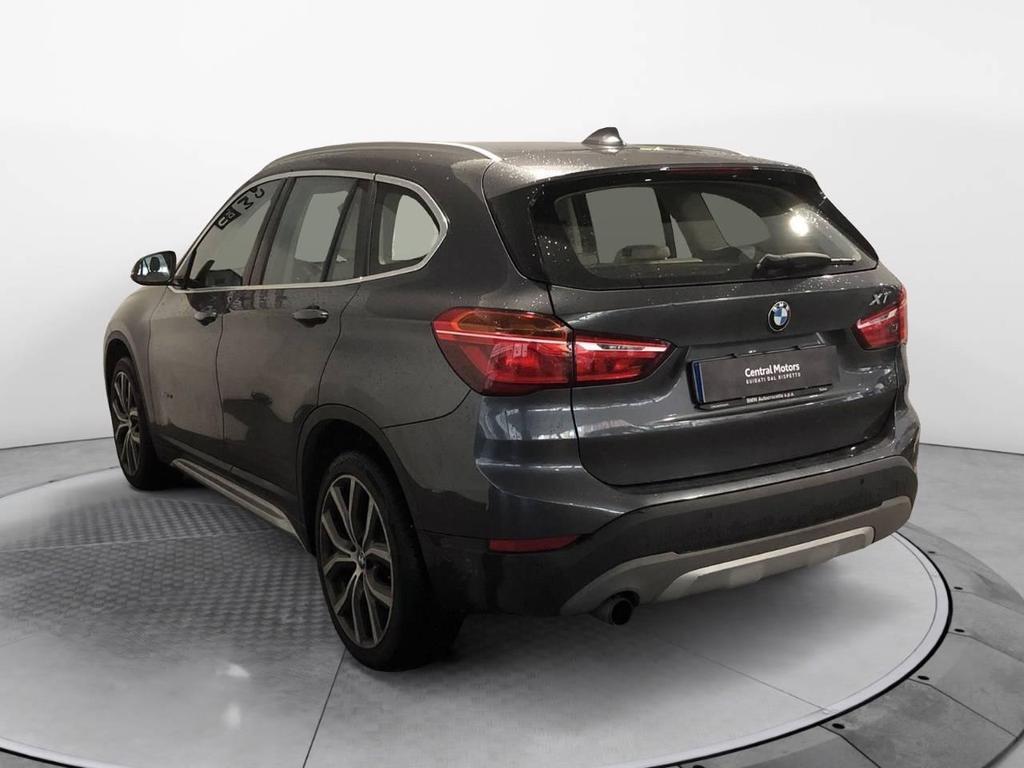 BMW X1 18 i sDrive