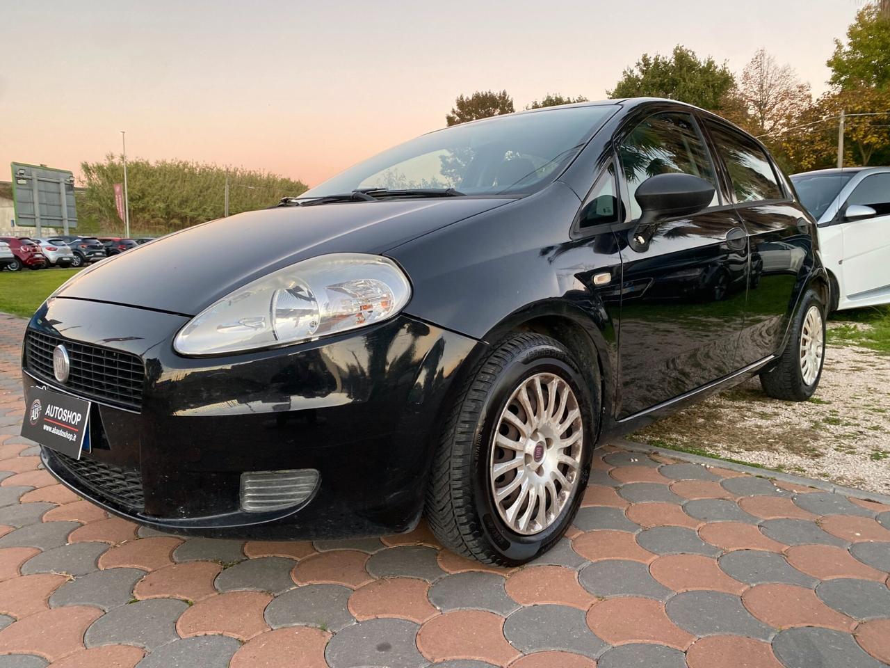 FIAT - Grande Punto - 1.3 MJT 75 CV 5p. S&S Act. - NEOPATENTATI - FINANZIABILE - PERMUTE